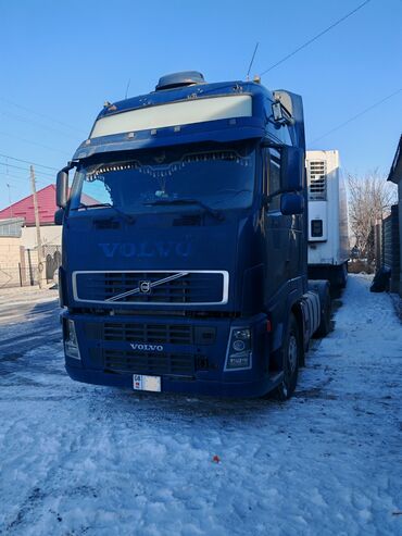 двухместная машина: Сүйрөгүч, Volvo, 2008 г.