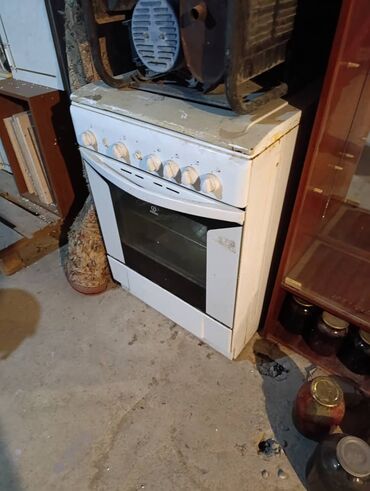 купить электроплиту с духовкой бу: Indesit, Механическое, Напольная