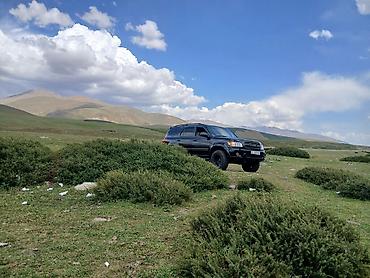 b class: Toyota Sequoia: 2002 г., 4.7 л, Автомат, Бензин, Внедорожник — 6