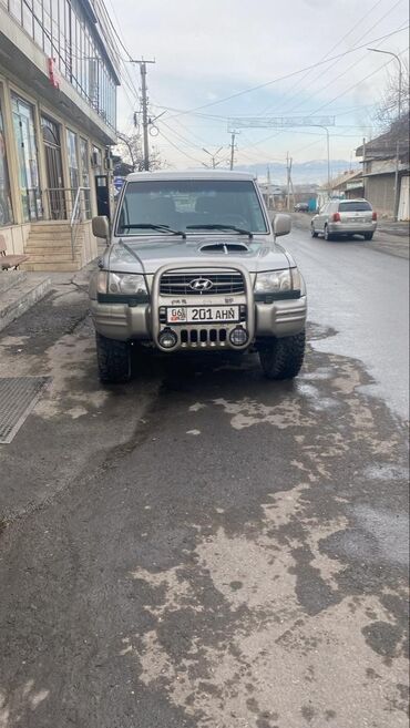 электронной машина: Hyundai Galloper: 2003 г., 2.5 л, Механика, Дизель, Внедорожник