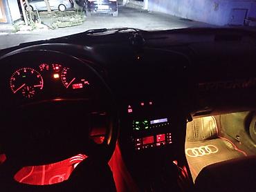 audi a7: Audi A4: 1.8 l | 1998 il Sedan — 4