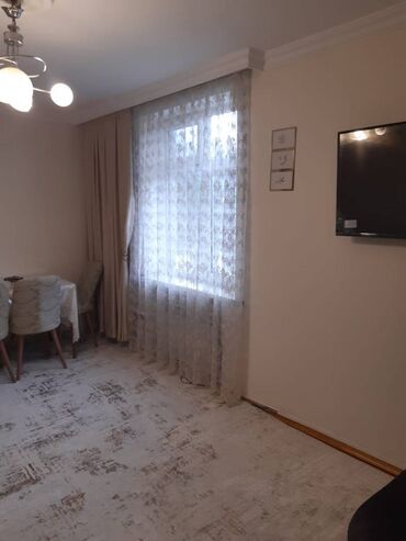 Uzunmüddətli kirayə mənzillər: Biləcəri,Ploşod tərəfə dönən yolun kənarinda,4 mərtəbənin,2-ci — 7