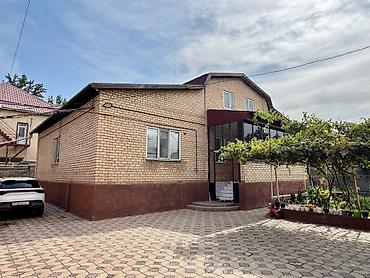 4 комнаты, 191 м², 8 соток, Бишкек, ул. Щербакова / Элебесова Агентство недвижимости
