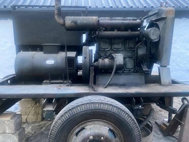 Generatorlar: GENERATOR satılır ( 3 silindrli 65 kva ). Çexoslovakiya — 11