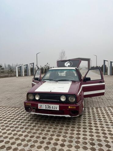 Volkswagen: Volkswagen Golf GTI: 1988 г., 1.8 л, Механика, Бензин, Хэтчбэк