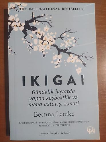 Bədii ədəbiyyat: Satılır: 4 kitabdan ibarət dəst 1) Daniel Defo, “Robinzon Kruzo” - — 14