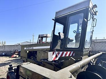 агро валакно: Фронтальный самоходный кормоуборочный комбайн Fortschritt E303 с — 8