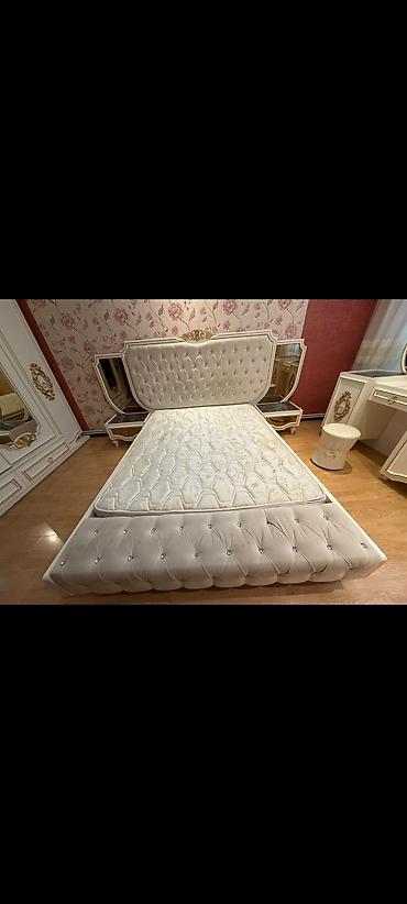işləmiş taxt: İşlənmiş, İkinəfərlik çarpayı, Matras ilə — 1