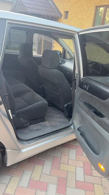 transporter multivan: Toyota Ipsum: 2002 г., 2.4 л, Автомат, Бензин, Минивэн — 7