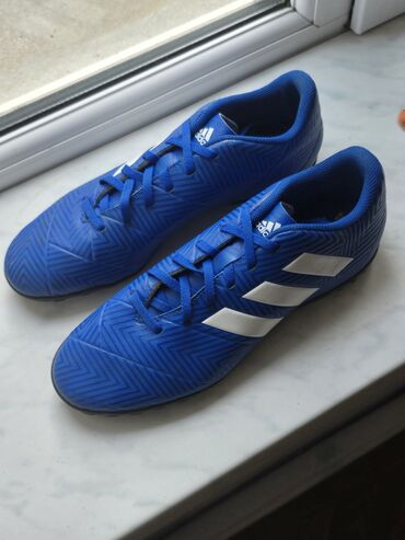 Samokatlar: Butslar Adidas, Ölçü: 42
