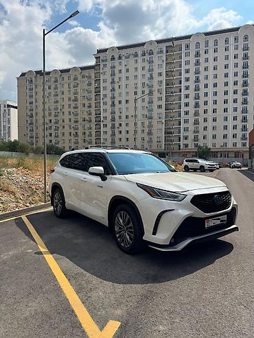платинум: Toyota Highlander: 2021 г., 2.5 л, Автомат, Гибрид, Кроссовер — 3