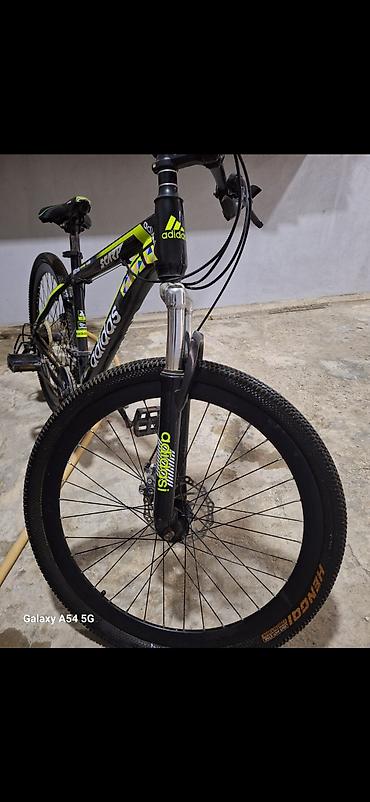 Velosipedlər: İşlənmiş İki təkərli Uşaq velosipedi Adidas, 26", sürətlərin sayı: 21, Ünvandan götürmə — 3