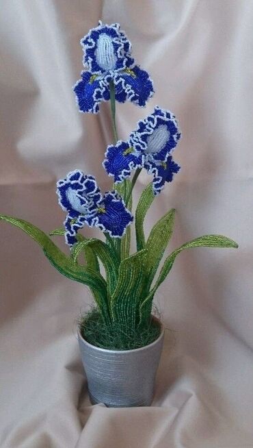 Декоративные цветы: Изготавливаю деревья и цветы из бисера все ручная работа. на — 14