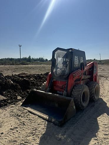 hiab 250: Услуги мини-погрузчика. Работа в стесненных условиях.Выполню — 2