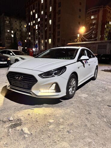Hyundai: Hyundai Sonata: 2018 г., 2 л, Газ, Седан