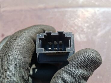 Auto delovi: Relej maglenki Lada 21213,21214 Niva, Lada 112 br.3. Polovnano — 9