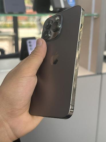 Apple iPhone: IPhone 13 Pro, Б/у, 128 ГБ, Natural Titanium, Зарядное устройство, Защитное стекло, Чехол, В рассрочку, 86 % — 3
