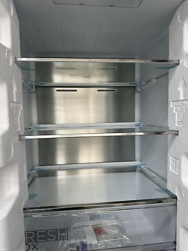 Холодильники: Холодильник Midea, Новый, Двухкамерный — 8