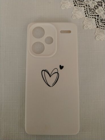 Kabrolar: Redmi Not13 Pro+ yenidir taxılmayıb kim istəsə son qiymət 4 Azn 5ə