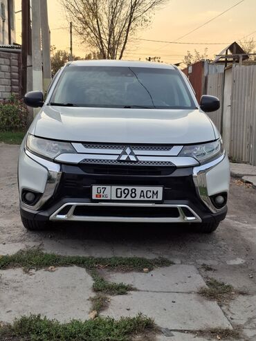 спринтер дубль кабина 2 7: Mitsubishi Outlander: 2017 г., 2.4 л, Автомат, Бензин, Кроссовер