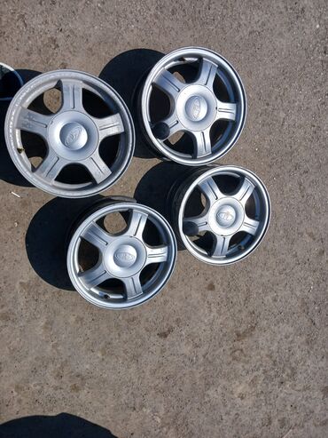 vaz diskiləri: İşlənmiş Disk VAZ (LADA) R 14, 4 Boltlu