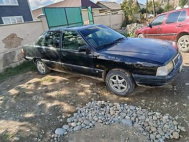Унаа: Audi 100: 1986 г., 2.3 л, Кол менен иштөөчү, Бензин — 2