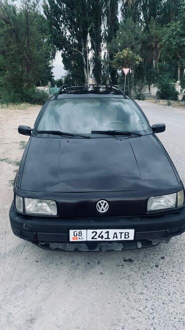 Volkswagen: Volkswagen Passat Variant: 1992 г., 1.8 л, Механика, Универсал — 4