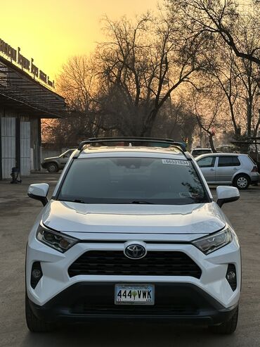 Toyota: Toyota RAV4: 2020 г., 2.5 л, Вариатор, Гибрид, Кроссовер