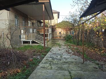 Həyət evləri və villaların satışı: 3 otaqlı, 96 kv. m, Kredit yoxdur, Təmirsiz — 4
