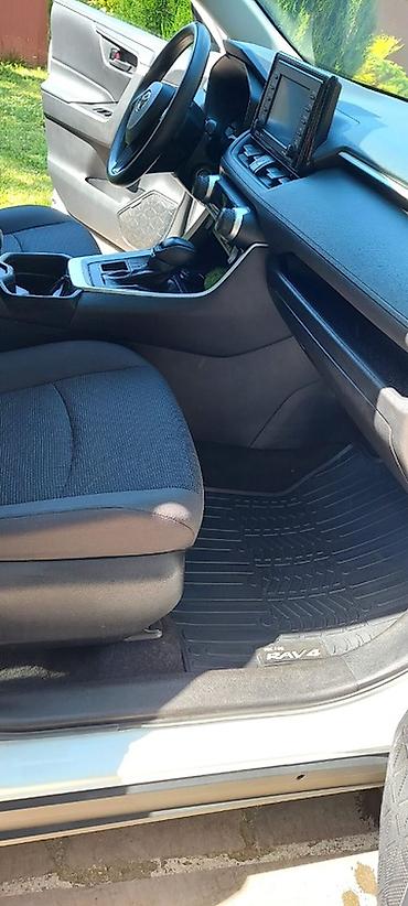 sprinter 315: Toyota RAV4: 2021 г., Автомат, Бензин, Кроссовер — 4