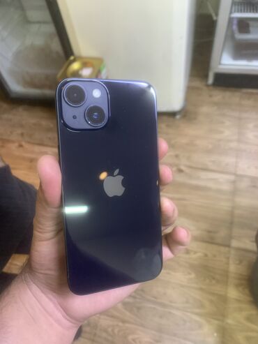 Apple iPhone: IPhone 14