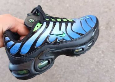 nasa obuca rs: Decije TN Nike
31-36
3900 din
ik
ton