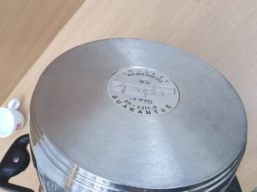 Šerpe: Jeftino. Veliki zepter lonac 5,5 litara, sa poklopcem, super stanje — 4