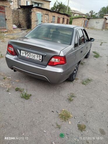 купить машину шевроле: Daewoo Nexia: 2010 г., 1.5 л, Механика, Бензин, Седан