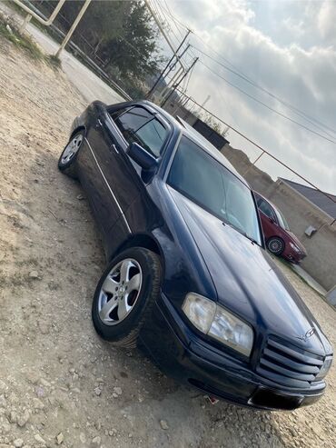 Mercedes-Benz: Mercedes-Benz C-Class: 2 l | 1994 il Sedan — 6