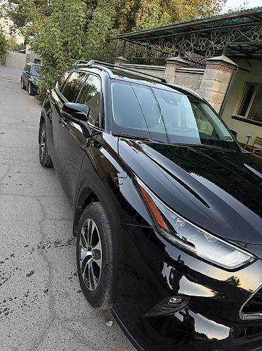 toyota highlander: Toyota Highlander: 2022 г., 3.5 л, Автомат, Бензин, Кроссовер — 4