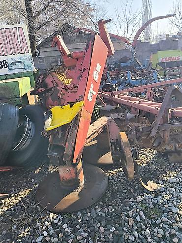 Дисковые косилки: Дисковая косилка навесная Красный 3.10захват,Кроне 2.8 захват - Тип — 11