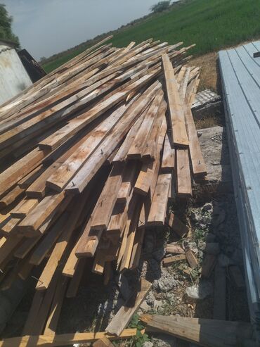 Другое для крыш: Продаю ферма длина 7.50 мт высота 0.40 см . уже снята. за — 10