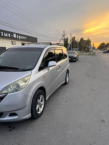 спойлео: Honda Stepwgn: 2005 г., 2 л, Автомат, Бензин, Минивэн — 3