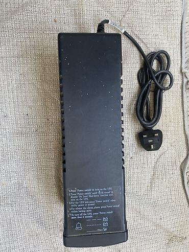 awp ups: İşlənmiş UPS, < 500 Vt, Rozetkaların sayı - 1 — 5