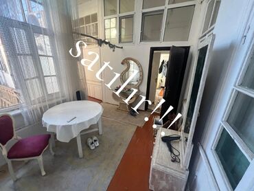 Köhnə tikili: Bakı, Yasamal, 2 otaqlı, Köhnə tikili, m. Nizami, 36 kv. m — 1