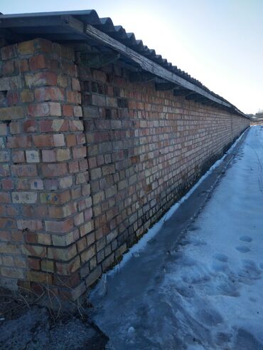 Сельхоз предприятия: Продаётся кошара 1500м2 с отдельным жилым домом 100м2 (внутри баня ) — 8