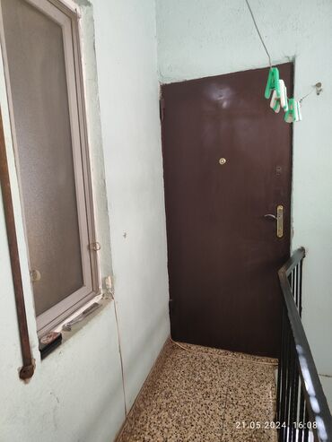 inşaatçılar kirayə ev: Yasamalda inşaatcılar metrosu yanında kirayə evə bir nəfər qız otağ