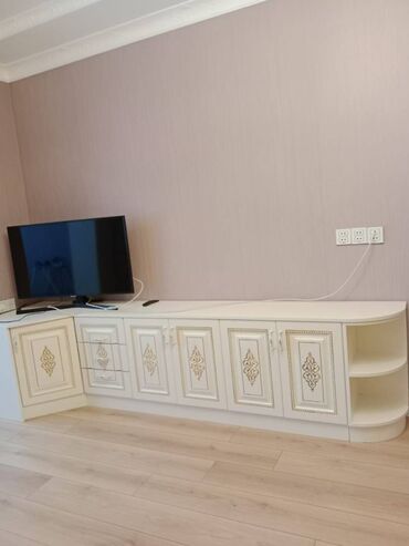 Uzunmüddətli kirayə mənzillər: Xalqlar metrosu yaxınlığı,Laçın Ticarət Mərkəzinin arxasında,9 -da lalafo.az — 6 Uzunmüddətli kirayə mənzillər: Xalqlar metrosu yaxınlığı,Laçın Ticarət Mərkəzinin arxasında,9 — 6