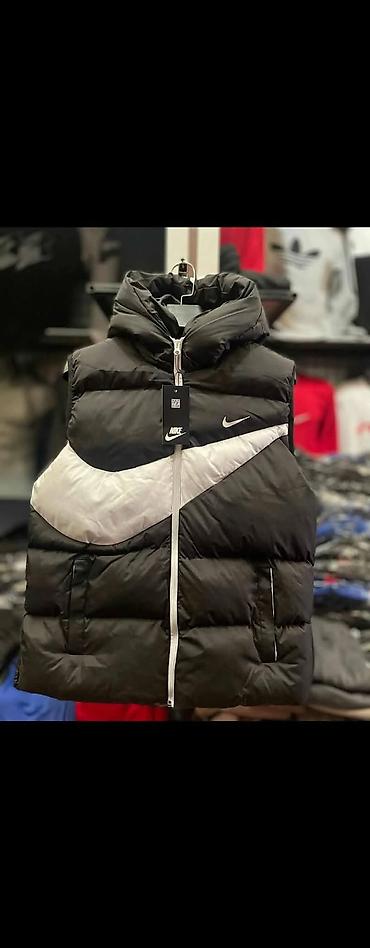 Prsluci: Prsluk Nike, bоја - Crna — 1