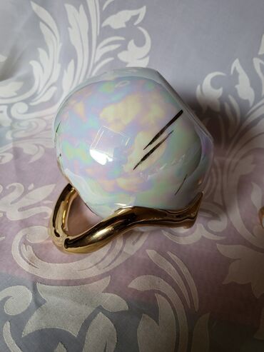 Čajnici: Bokal za zestoko pice,francuski,porcelanski. 70te. Bokal nov — 17