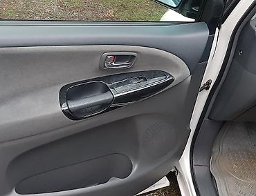 Toyota: Toyota Estima: 2004 г., 3 л, Автомат, Бензин, Минивэн — 13