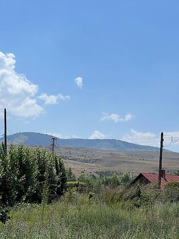 Продажа коттеджей и домов: Продается жилой дом в г.Каракол с приусадебным участком в живописном — 3