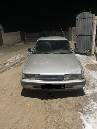 авто 100000 сом: Mazda 2: 1989 г., 2 л, Механика, Бензин, Седан