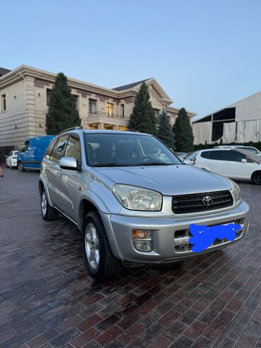 Toyota: Toyota RAV4: 2004 г., 2 л, Автомат, Бензин, Кроссовер